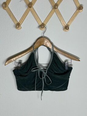URBAN OUTFITTERS • halter top